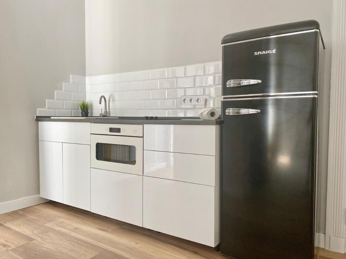 Standard Apartment By Hi5 - 2 Bedroom Suite In The Center Βουδαπέστη Εξωτερικό φωτογραφία